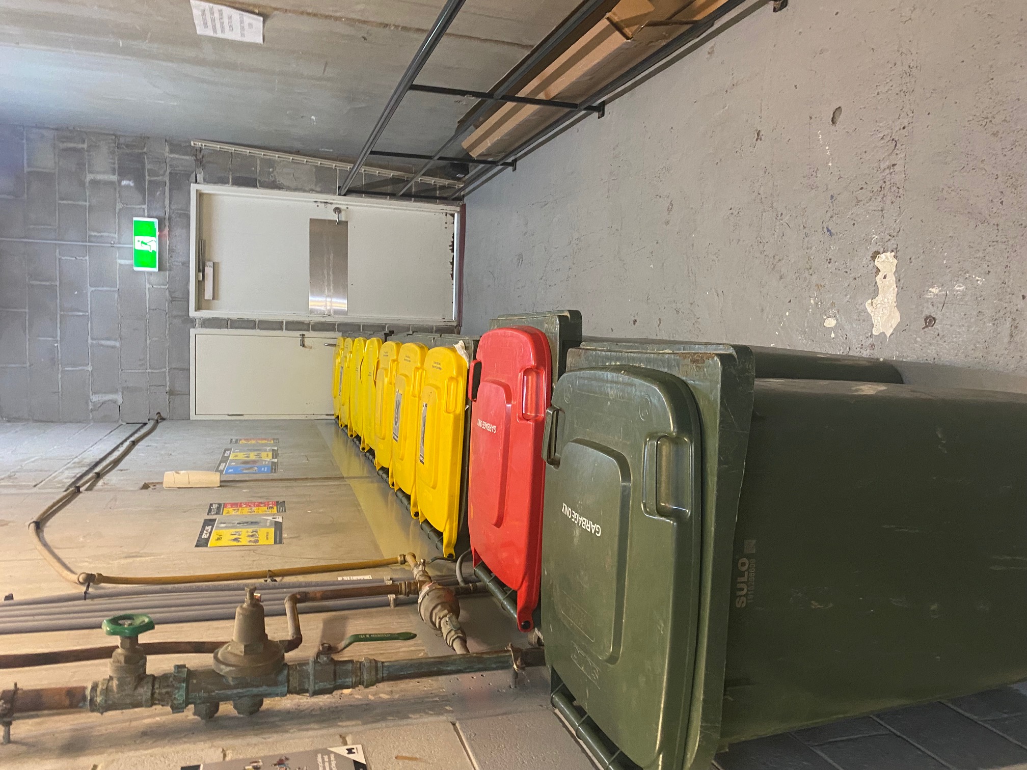 Rubbish bins